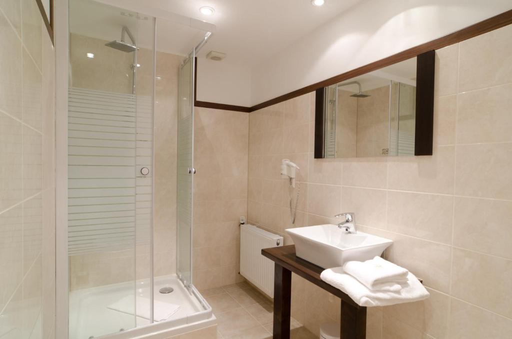Hotel -Restaurant Taormina Birkenfeld  Εξωτερικό φωτογραφία