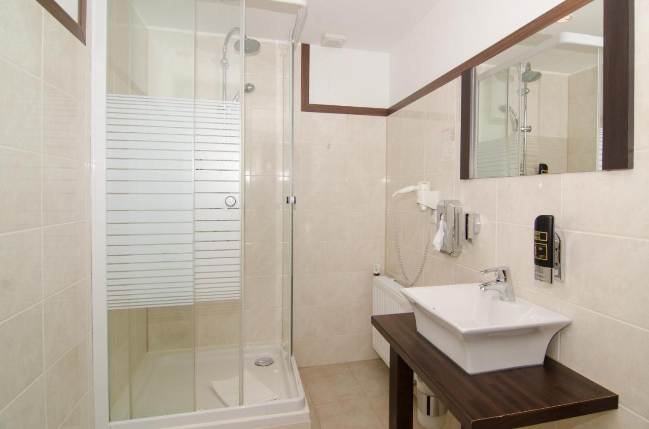 Hotel -Restaurant Taormina Birkenfeld  Εξωτερικό φωτογραφία
